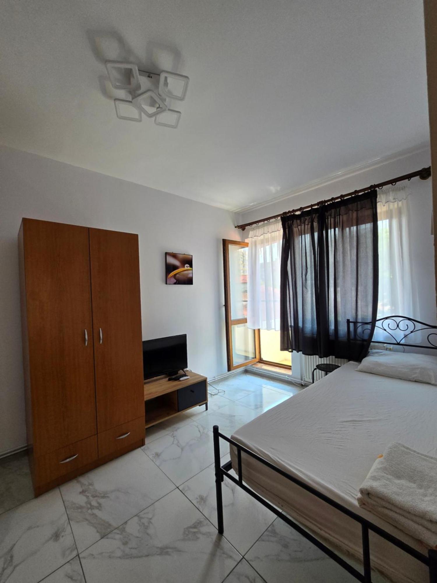 Z Villa Bucureşti Eksteriør bilde