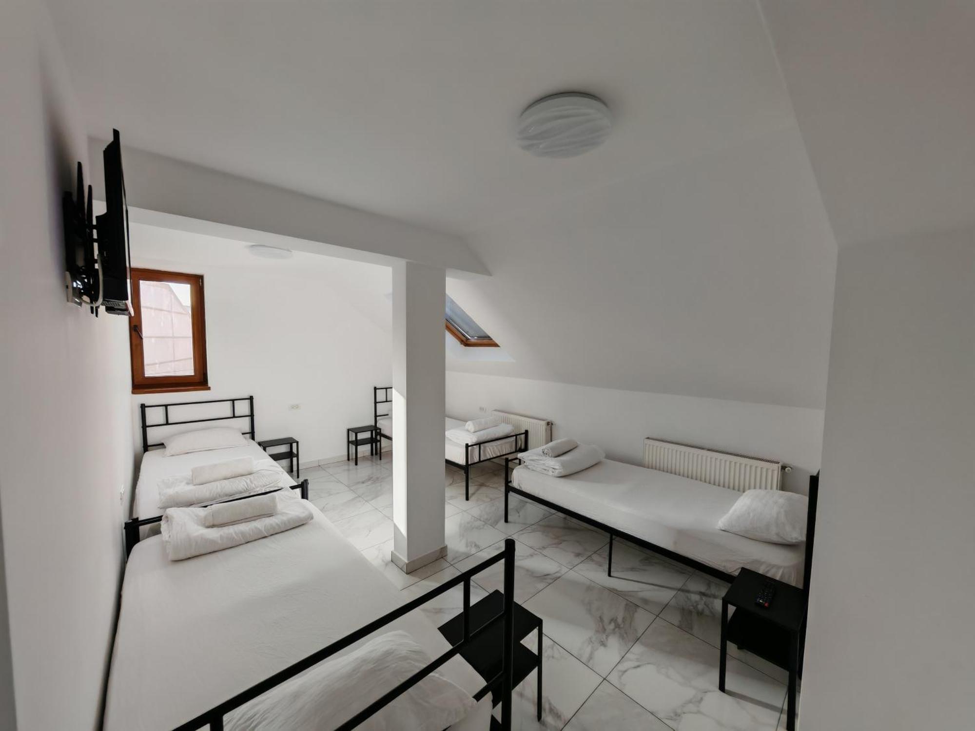 Z Villa Bucureşti Eksteriør bilde